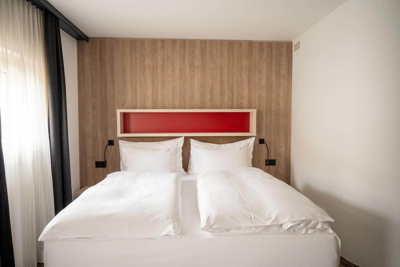 Boutiquehotel Thessoni Classic & Self Service Residence Home Zuerich Regensdorf Bagian luar foto