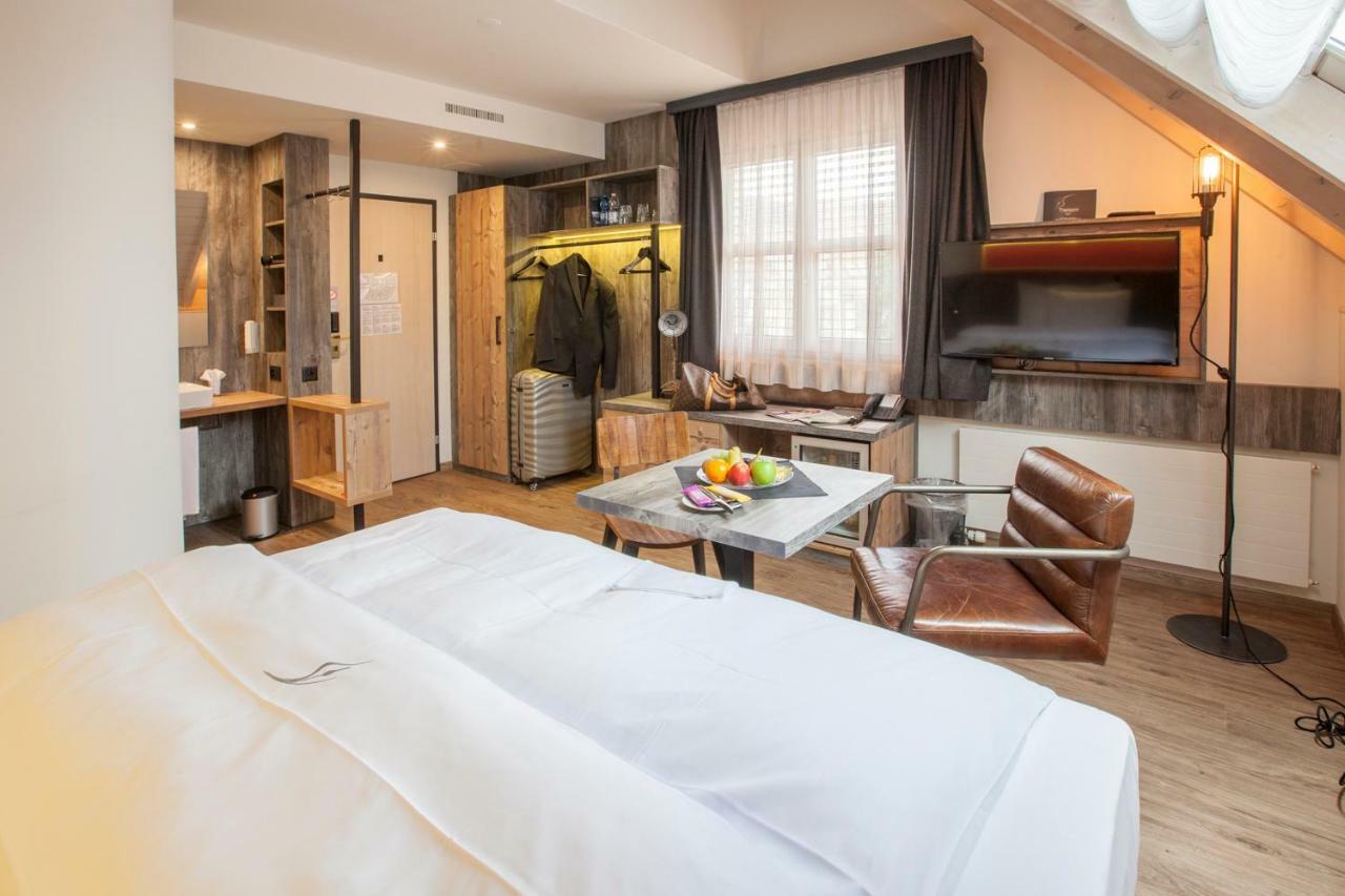Boutiquehotel Thessoni Classic & Self Service Residence Home Zuerich Regensdorf Bagian luar foto