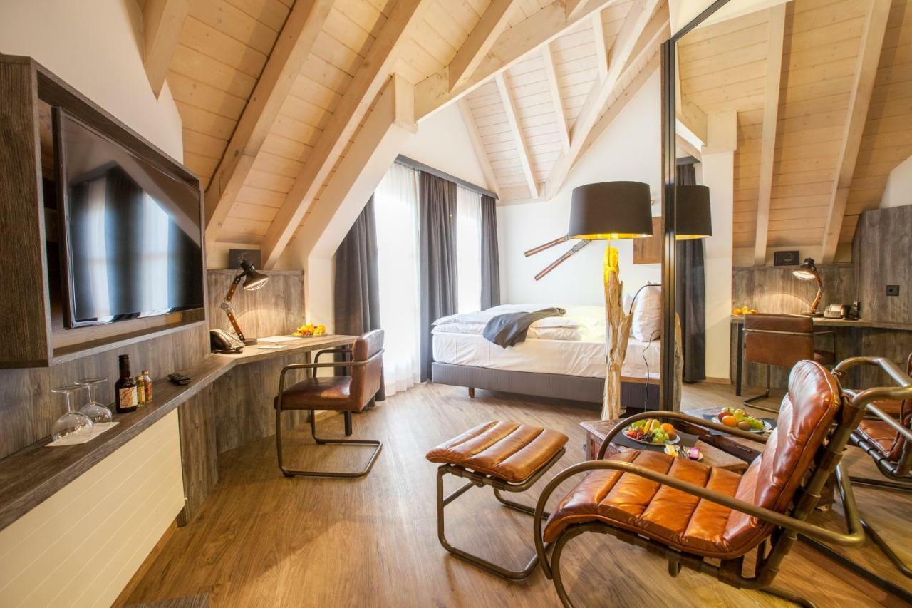 Boutiquehotel Thessoni Classic & Self Service Residence Home Zuerich Regensdorf Bagian luar foto